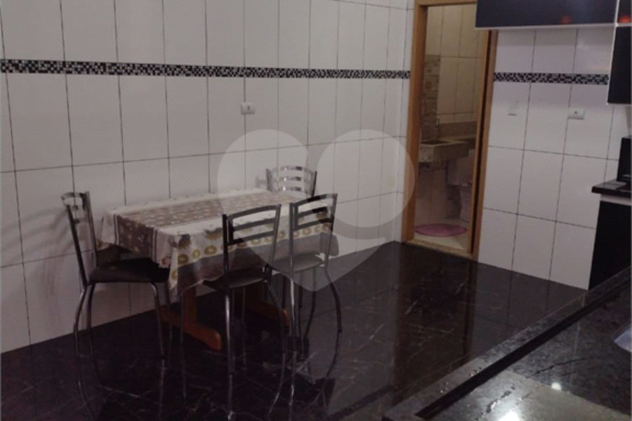 Sobrado à venda com 3 quartos, sendo 1 suíte, em Vila Medeiros, São Paulo, SP
