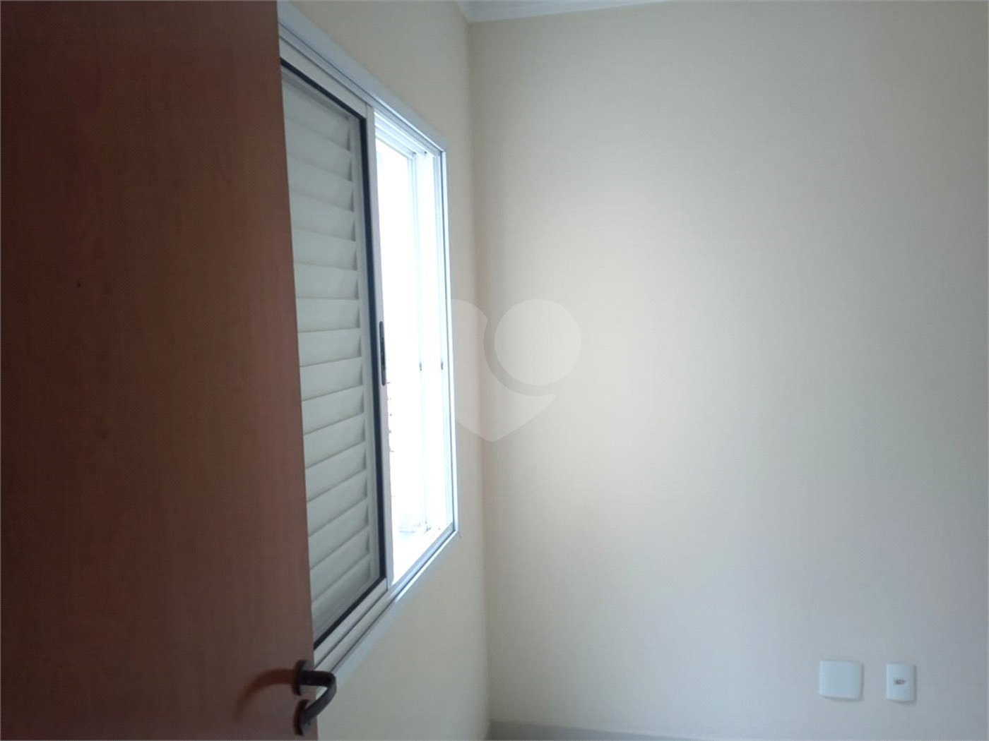 Casa à venda com 3 quartos, sendo 1 suíte, no condomínio Residencial Vila Primavera (zona Norte), São Paulo - SP