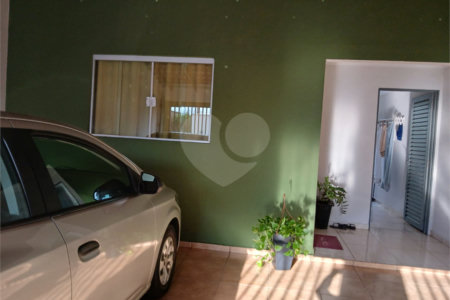Casa à venda com 2 quartos em Jardim Klayton, Birigüi, SP