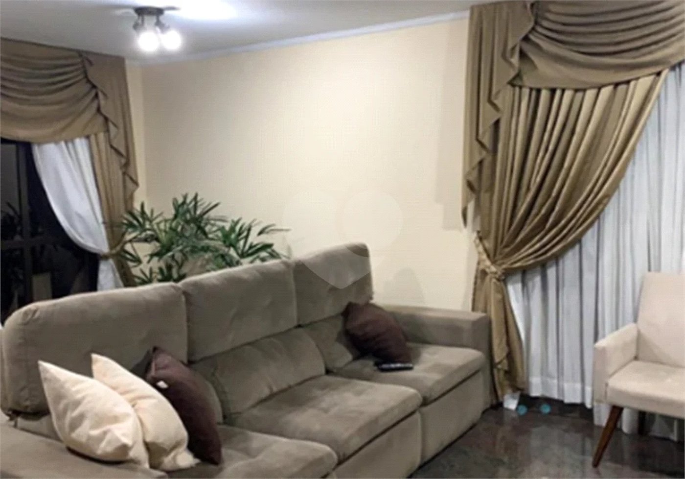 Duplex à venda com 4 quartos, sendo 3 suítes, em Jardim São Paulo(zona Norte), São Paulo, SP