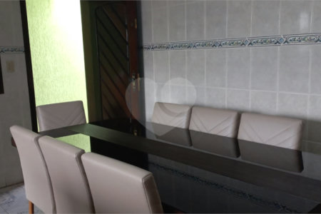 Sobrado à venda com 3 quartos, sendo 1 suíte, em Vila Ema, São Paulo, SP