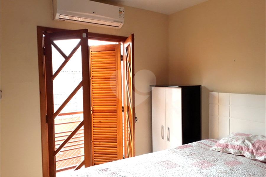 Sobrado à venda com 3 quartos, sendo 2 suítes,  em Santana, São Paulo, SP