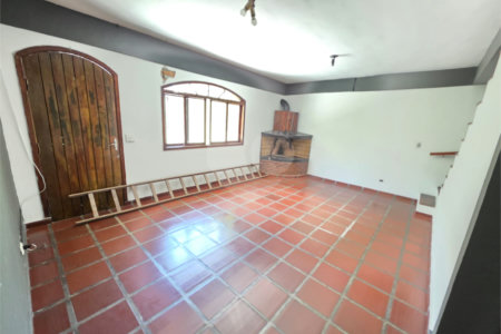 Casa à venda com 3 quartos, sendo 1 suíte,  em Ferreira, São Paulo, SP