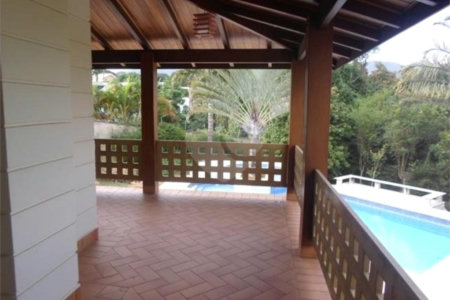 Casa à venda com 3 suítes em Nova Gardênia, Atibaia, SP