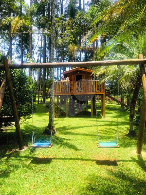 Chácara à venda com 5 quartos, sendo 2 suítes, em Taiaçupeba, Mogi das Cruzes, SP