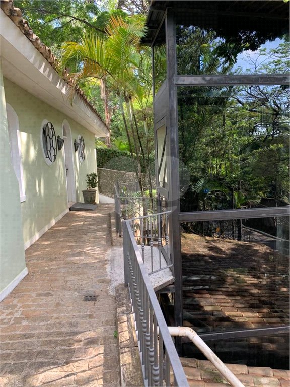 Sobrado à venda com 4 suítes em Fazenda Morumbi, São Paulo, SP