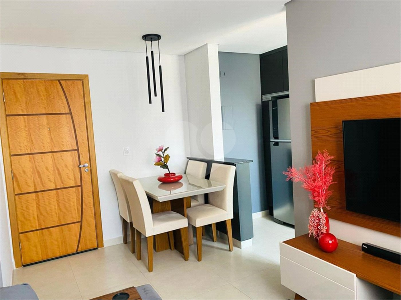 Apartamento à venda com 2 quartos, sendo 1 suíte,  em Vila Guilherme, São Paulo, SP