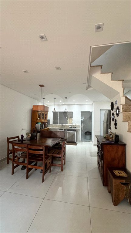 Sobrado à venda com 3 quartos, sendo 1 suíte, em Vila Mazzei, São Paulo, SP