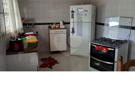 Casa à venda com 4 quartos em Inhoaíba, Rio de Janeiro, RJ