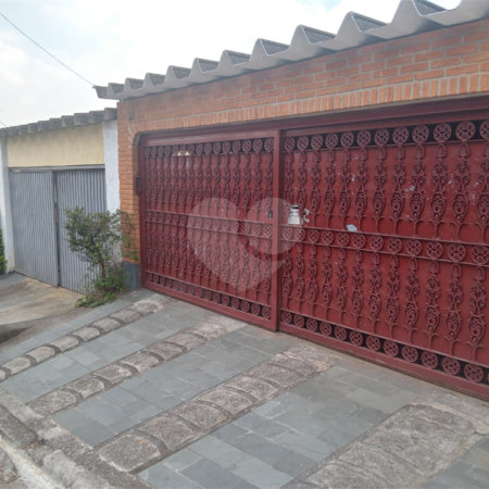 Sobrado à venda com 4 quartos, sendo 2 suítes,  em Instituto de Previdência, São Paulo, SP