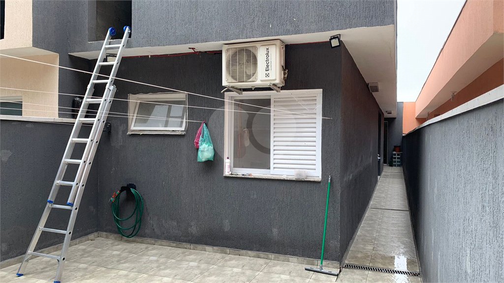 Sobrado à venda com 3 quartos, sendo 1 suíte,  em Mogi Moderno, Mogi das Cruzes, SP