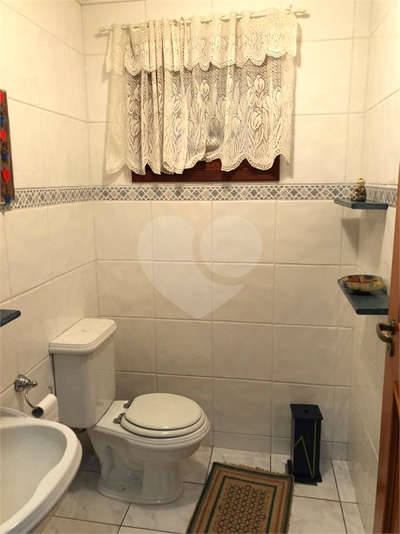 Casa à venda com 3 quartos, sendo 2 suítes, no condomínio Residencial Vivendas Piccolo Paese, Salto - SP