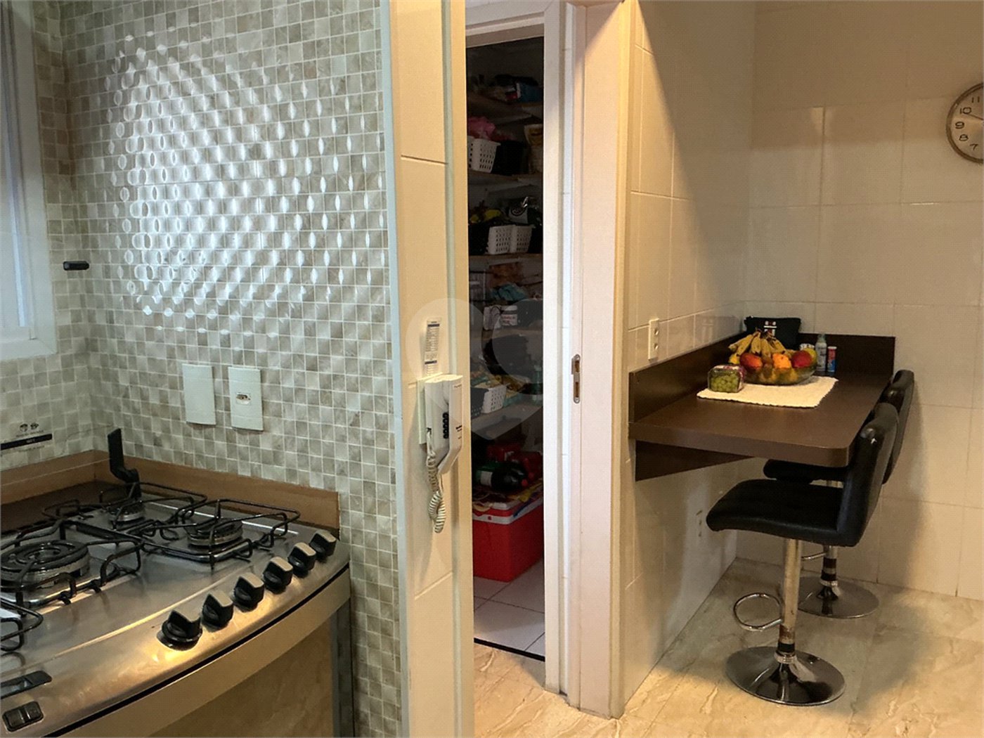 Apartamento à venda com 4 quartos, sendo 1 suíte, em Tremembé, São Paulo, SP