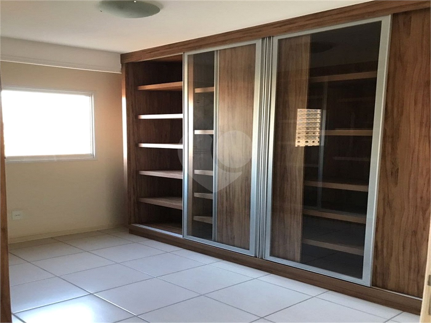 Apartamento à venda com 3 quartos, sendo 1 suíte, em Parque Campolim, Sorocaba, SP