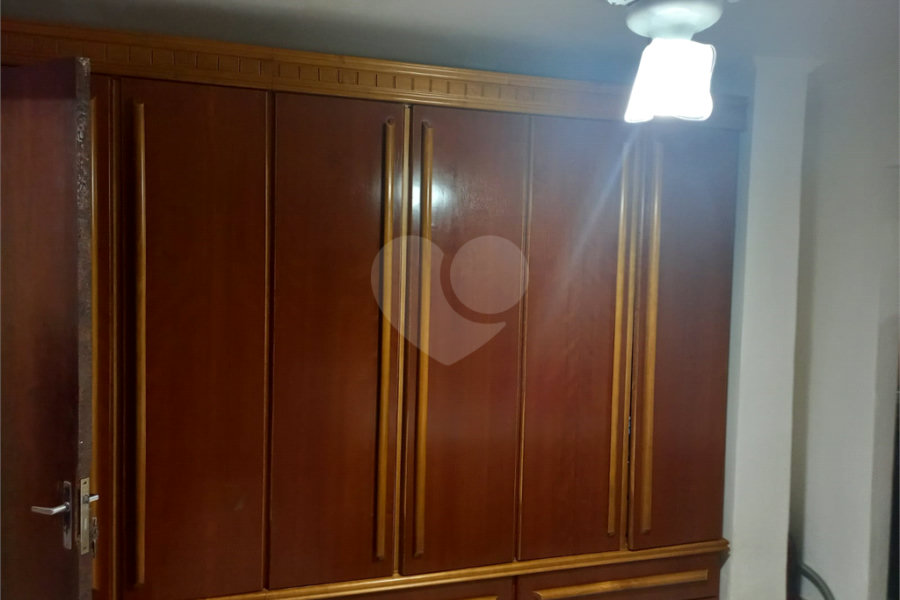 Sobrado à venda com 3 quartos em Santana, São Paulo, SP
