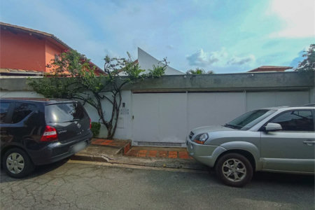 Casa à venda com 4 quartos, sendo 3 suítes, em Jardim Panorama, São Paulo, SP