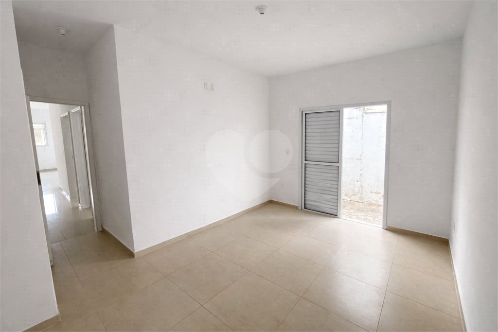 Casa à venda com 3 quartos, sendo 1 suíte,  no condomínio Bella Vista, Sorocaba - SP