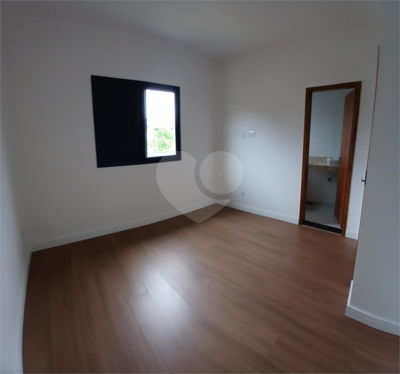 Casa à venda com 2 suítes em Vila Brasileira, Mogi das Cruzes, SP