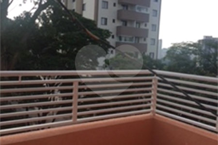 Sobrado à venda com 6 quartos, sendo 4 suítes,  em Jardim Ester, São Paulo, SP