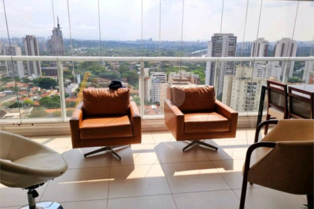 Apartamento à venda com 2 quartos, sendo 1 suíte, em Pinheiros, São Paulo, SP