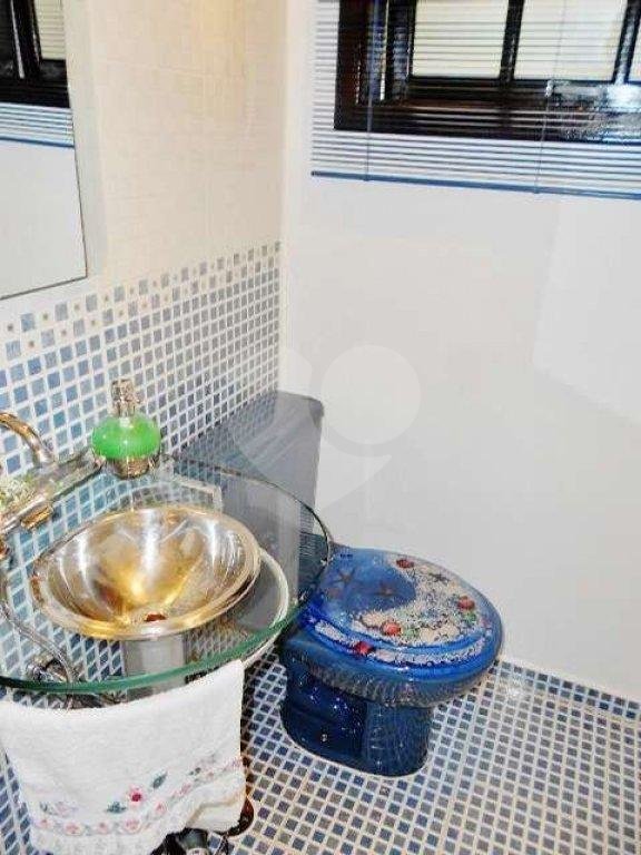 Casa à venda com 3 quartos, sendo 1 suíte, no condomínio Villaggio Di Firenze, São Paulo - SP