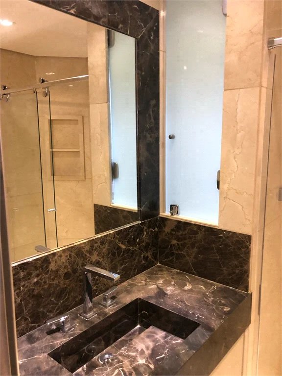 Apartamento à venda com 4 suítes em Vila Suzana, São Paulo, SP