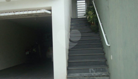Sobrado à venda com 3 quartos, sendo 1 suíte,  em Parque Peruche, São Paulo, SP