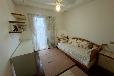 Cobertura à venda com 4 quartos, sendo 3 suítes,  em Vila Progredior, São Paulo, SP