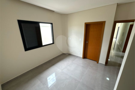 Casa exclusiva no Residencial Villeneuve - São Carlos/SP