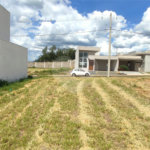 Lote à Venda em São Carlos, no Condomínio Villeneuve I