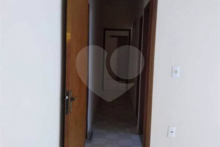 Casa com salão comercial para venda no Jardim Cruzeiro do Sul