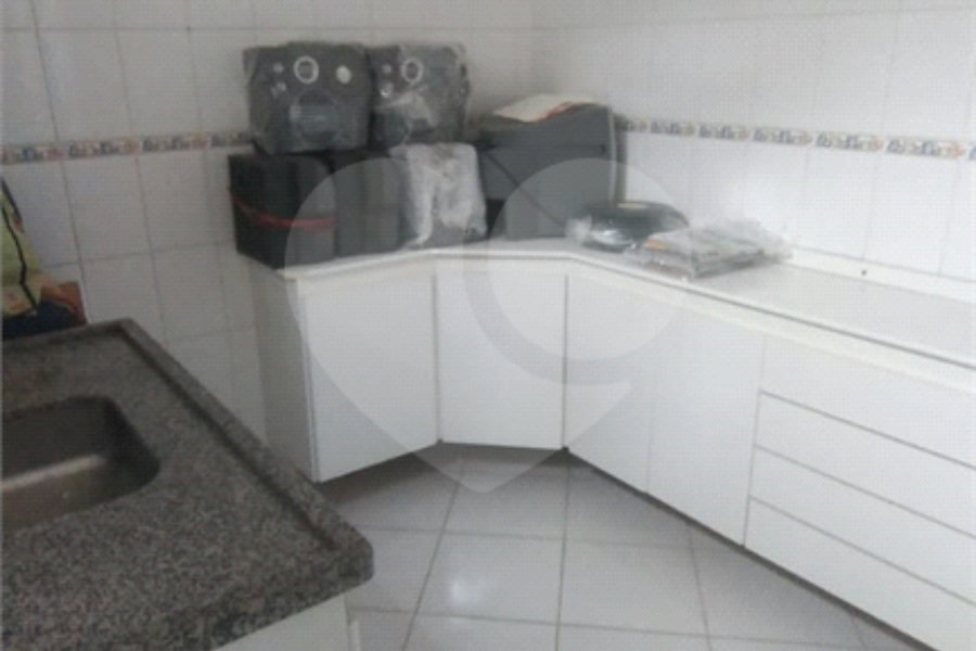 Casa à venda com 6 quartos, sendo 4 suítes, em Santana, São Paulo, SP