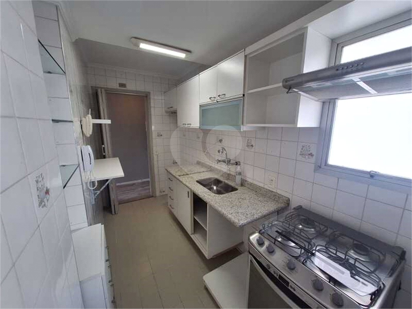 Apartamento à venda com 2 quartos, sendo 1 suíte,  em Indianópolis, São Paulo, SP