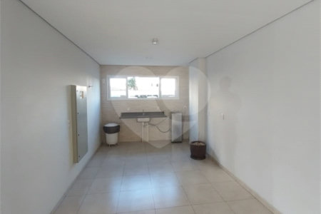 Apartamento à venda com 3 quartos, sendo 1 suíte, em Vila Rubens, Mogi das Cruzes, SP