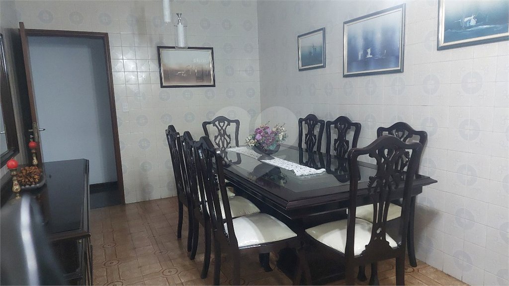 Sobrado à venda com 3 quartos, sendo 1 suíte, em Tremembé, São Paulo, SP