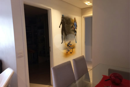 Apartamento à venda com 2 quartos, sendo 1 suíte,  em Vila Ipojuca, São Paulo, SP