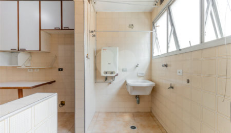 Apartamento à venda com 3 quartos, sendo 1 suíte,  em Brooklin, São Paulo, SP