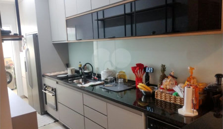 Casa à venda com 3 quartos, sendo 1 suíte,  no condomínio Vilagio Vista Real, Paulínia - SP