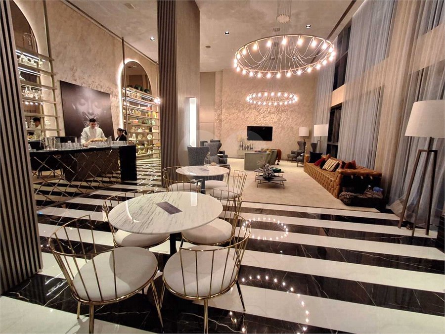 Apartamento à venda com 3 suítes em Vila Clementino, São Paulo, SP