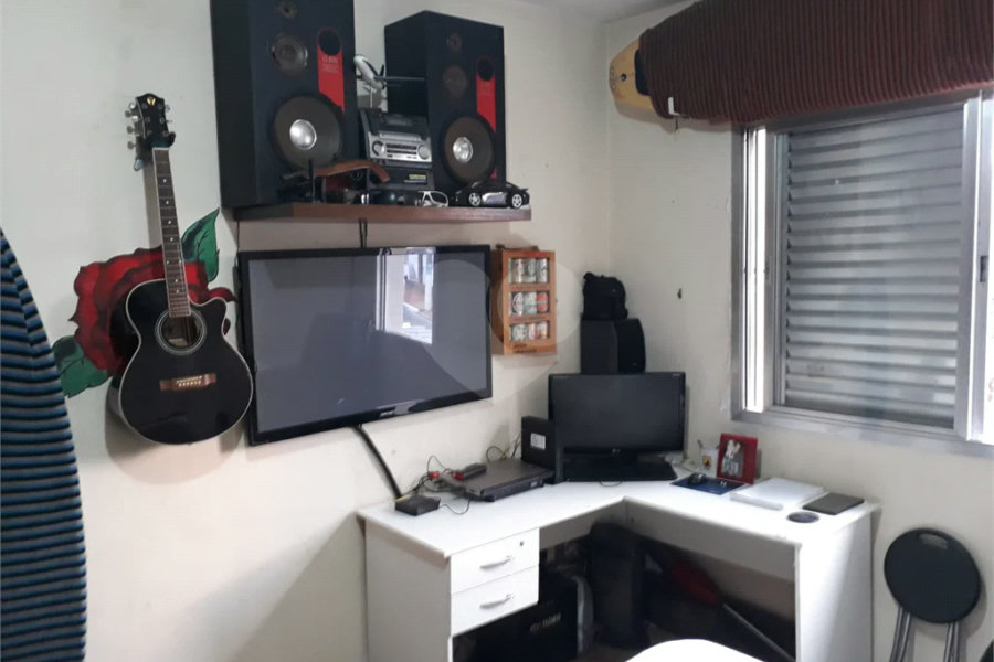 Sobrado à venda com 3 quartos no Brasilândia, São Paulo, SP