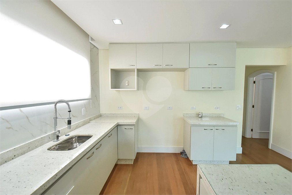 Casa para alugar com 5 suítes em Vila Mariana, São Paulo, SP
