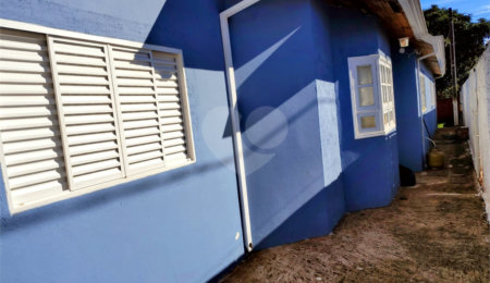 Casa à venda com 3 quartos, sendo 1 suíte,  em Tupy, Itapetininga, SP