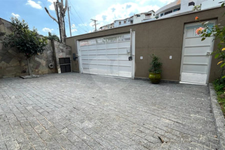 Casa Térrea à venda com 3 quartos, sendo 1 suíte, em Jardim Franca, São Paulo, SP