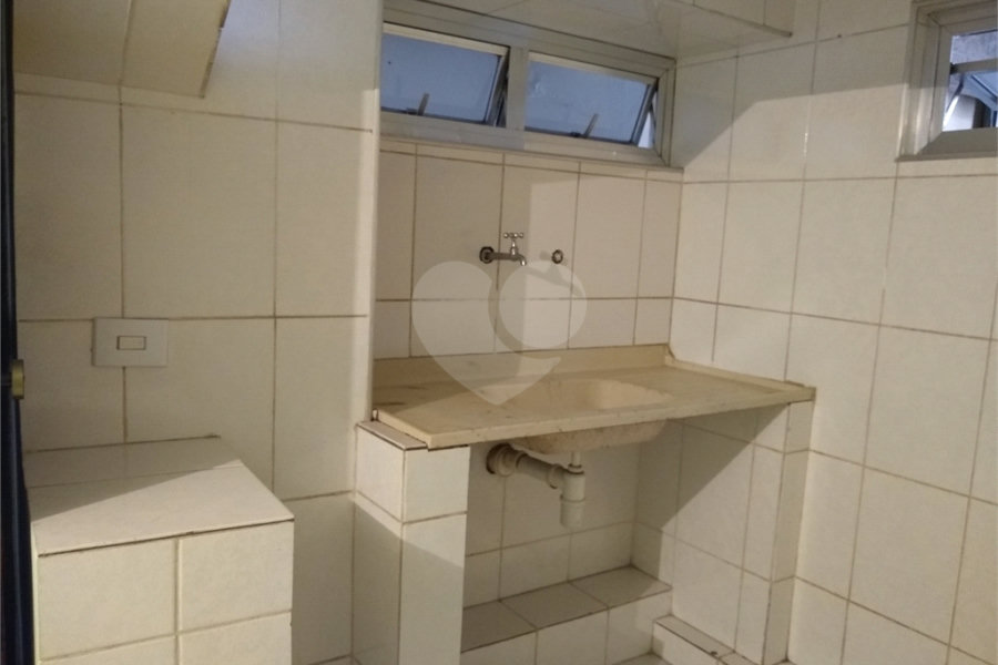 Prédio à venda com 4 quartos em Vila Guilherme, São Paulo, SP