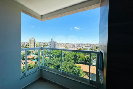 Apartamento com 2 dormitórios, sendo 1 suíte