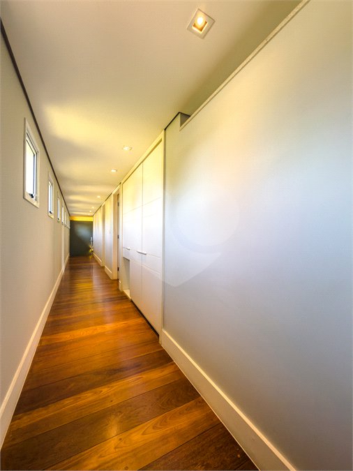 Casa à venda com 4 suítes no condomínio Villa Borghese, Indaiatuba - SP