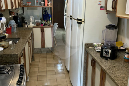 Apartamento à venda com 4 quartos, sendo 1 suíte, em Grajaú, Rio de Janeiro, RJ