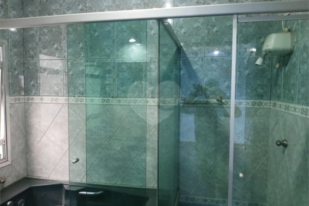 Casa à venda com 3 quartos, sendo 2 suítes, em Parque América, São Paulo, SP
