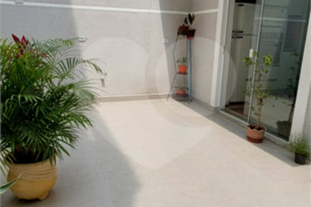Casa à venda com 3 quartos, sendo 1 suíte,  em Vila Galvão, Guarulhos, SP