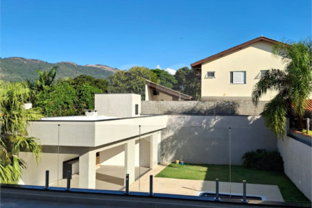 Casa à venda com 3 suítes em Vila Esperia ou Giglio, Atibaia, SP